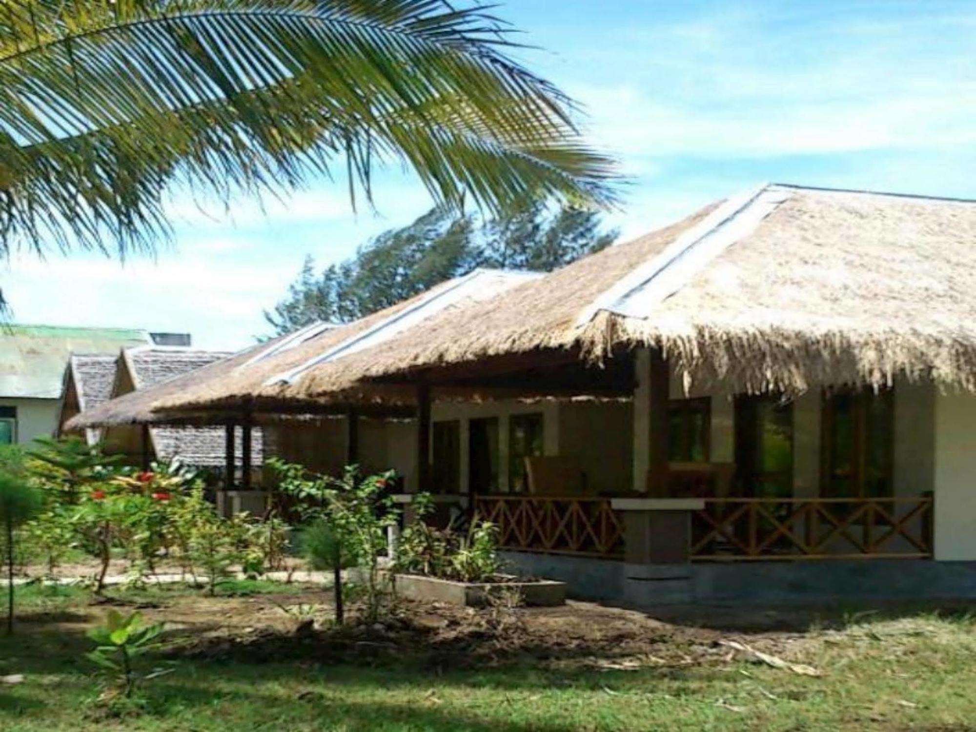 Fantastic Cottages Gili Meno Extérieur photo